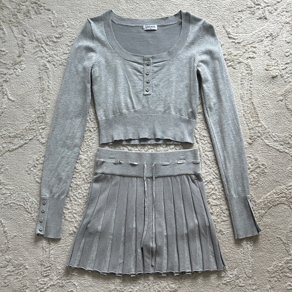 Matching Set Grey Long Sleeve Crop and Skort